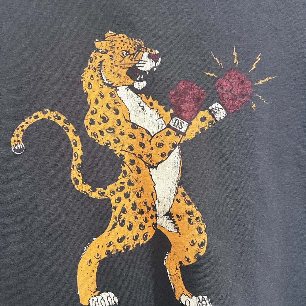 Cool and rare! Denim & Supply Ralph Lauren Black Tee with Leopard Graphic - Picture 3 of 3